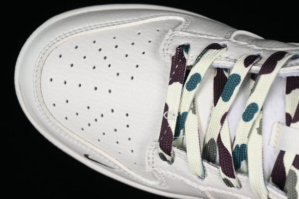 SB DUNK LOW OFF WHITE/CAMOUFLAGE - immagine 7