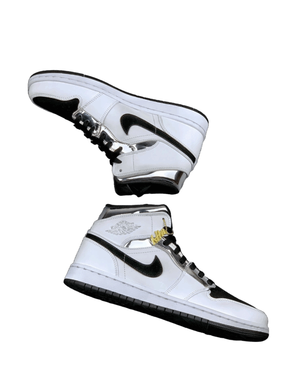 AIR JORDAN 1 MID ALTERNATE THINK 16 WHITE/SILVER-BLACK