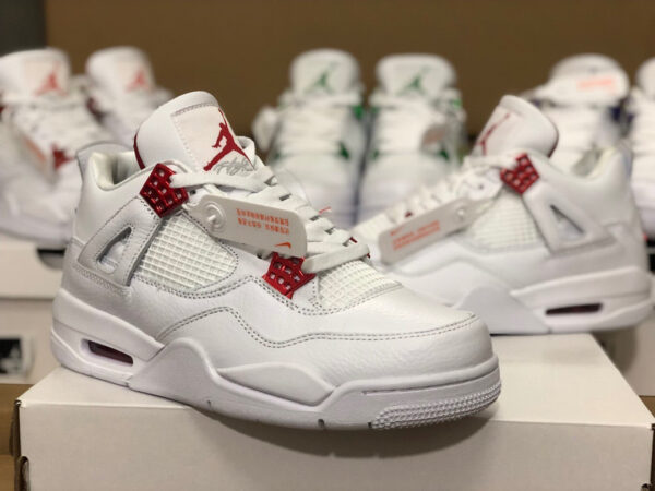 Air Jordan 4 “University Red” - immagine 3