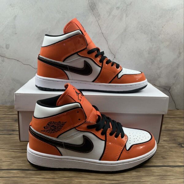 Air Jordan 1 Mid Orange - immagine 3