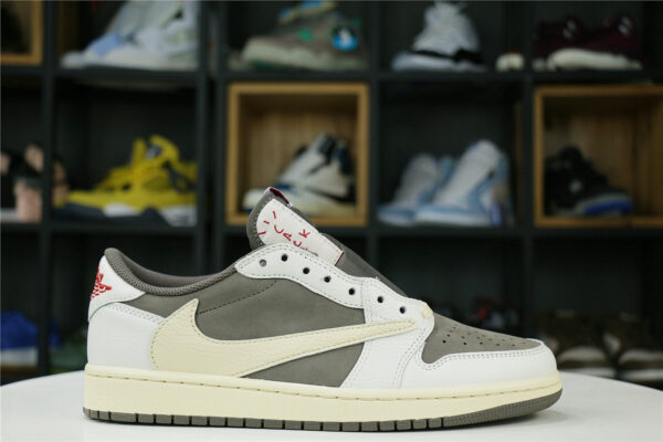 Travis Scott x Air Jordan 1 Low OG Reverse Mocha - immagine 5