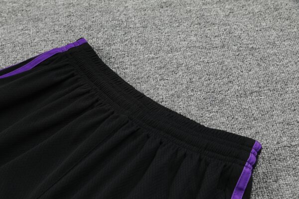 Real Madrid - Canotta + Pantaloncino - immagine 5