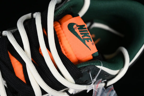 DUNK LOW WHITE/BLACK/GREEN/GREY - immagine 6