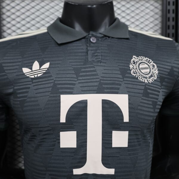 Bayern Monaco Special Edition - 24/25 Player Version - immagine 3