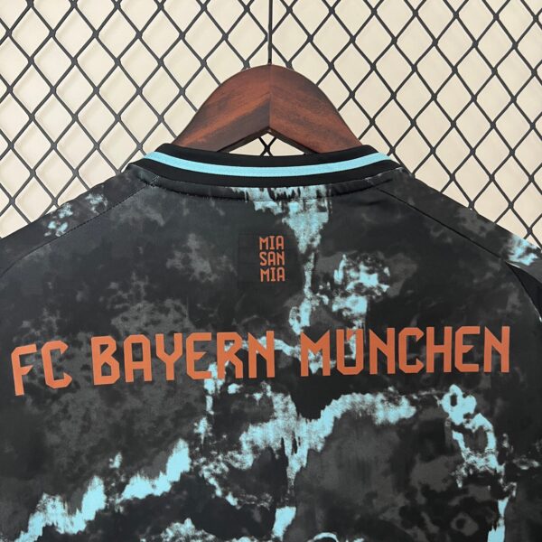 Maglia Bayern Monaco Trasferta - 24/25 - immagine 4