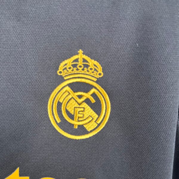 Real Madrid Third - 23/24 Vintage - immagine 8