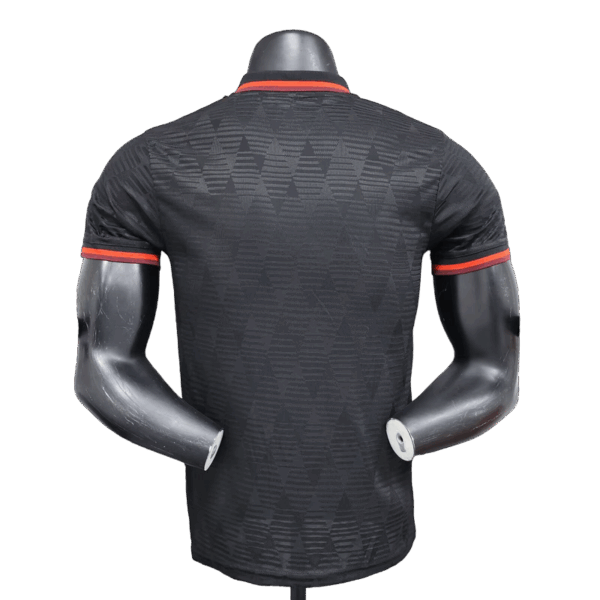 Bayern Monaco Special Edition - 24/25 Player Version - immagine 2