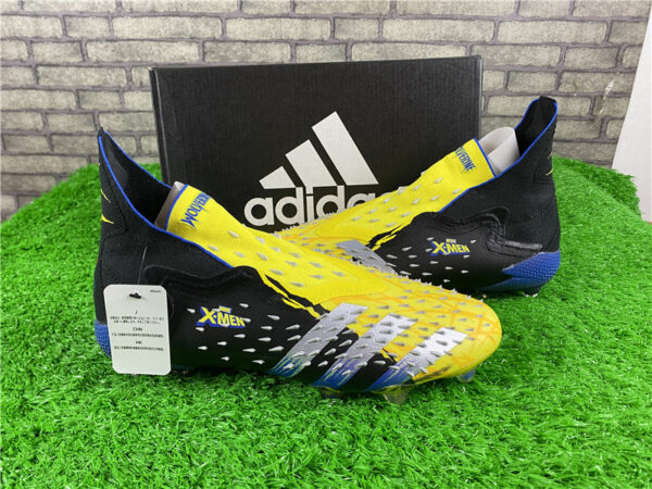 Adidas Predator Marvel x Wolverine - immagine 3