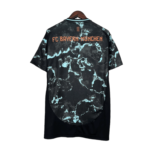 Maglia Bayern Monaco Trasferta - 24/25 - immagine 2