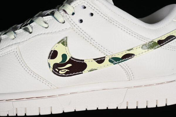 SB DUNK LOW OFF WHITE/CAMOUFLAGE - immagine 8