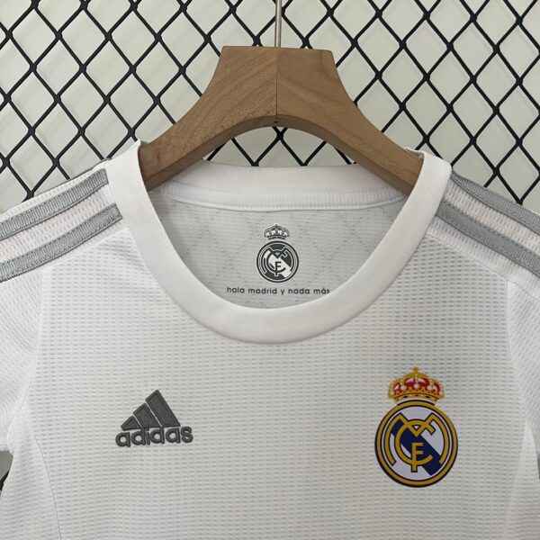 Kit Bambino - Real Madrid Vintage 15/16 - immagine 3