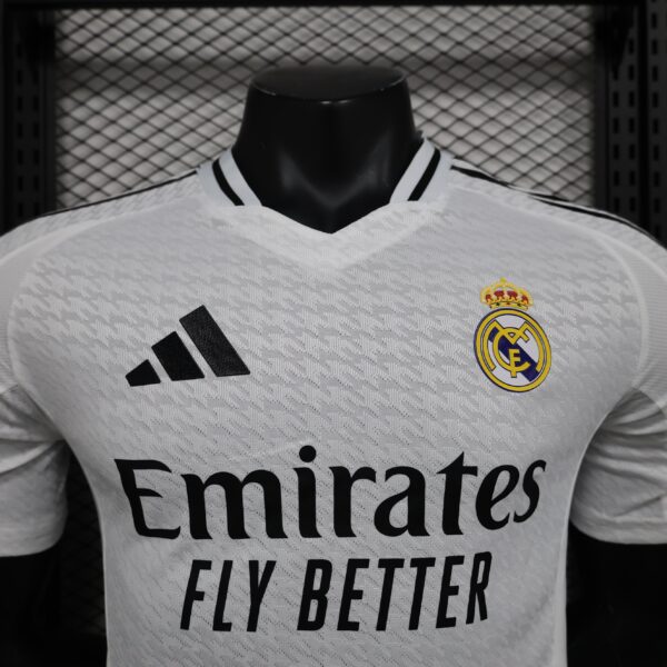Real Madrid - 24/25 Player Version - immagine 3