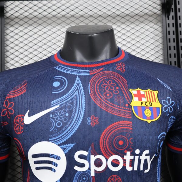 Barcellona Special Edition - 24/25 Player Version - immagine 3