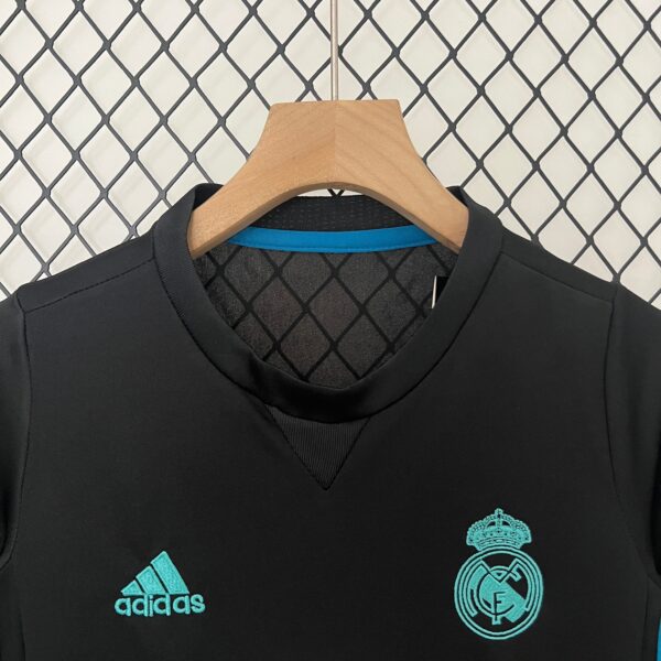 Kit Bambino - Real Madrid Vintage 17/18 - immagine 3
