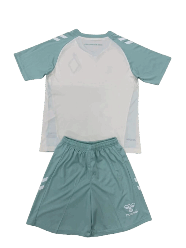 Kit Bambino - Wender Bremen Away 24/25 - immagine 2