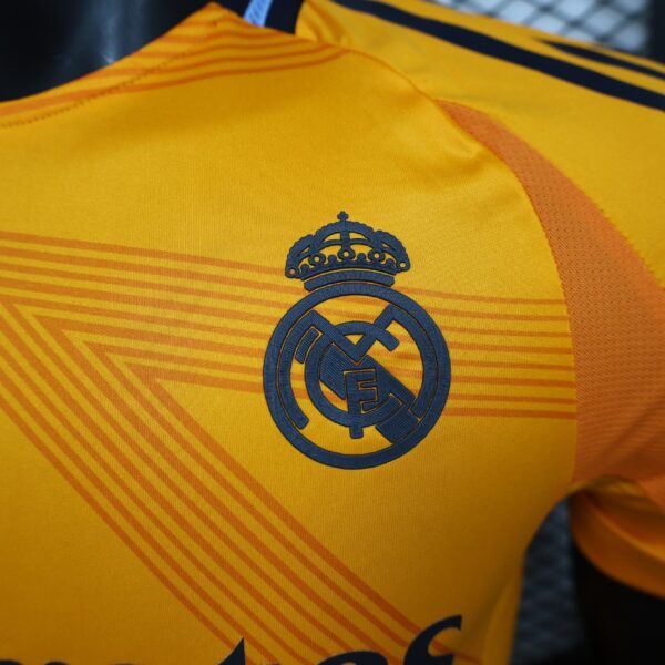 Real Madrid Away - 24/25 Player Version - immagine 6