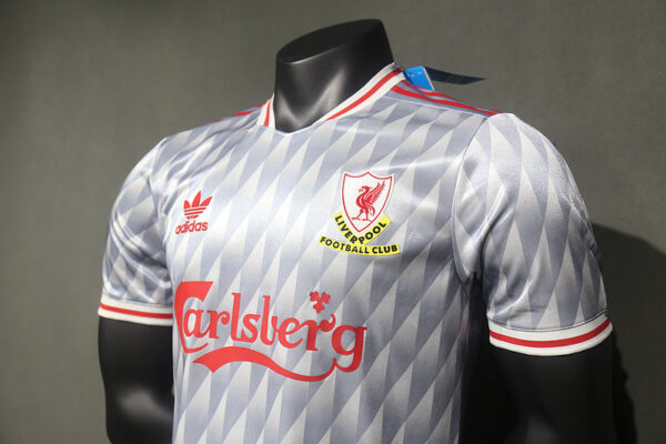 Liverpool x Beatles White Special Edition - 24/25 Player Version - immagine 4