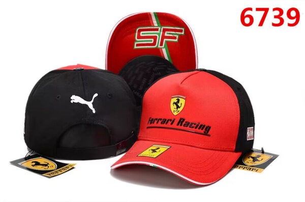 Cappellino Ferrari
