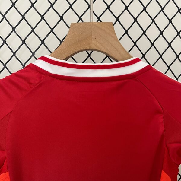 Kit Bambino - Manchester United 24/25 - immagine 4