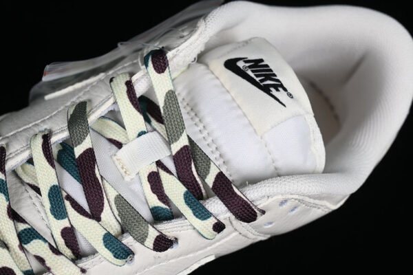 SB DUNK LOW OFF WHITE/CAMOUFLAGE - immagine 6