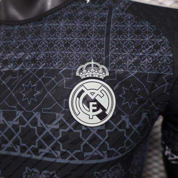Real Madrid Special - 24/25 Player Version - immagine 6