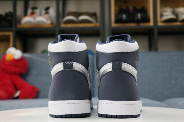Air Jordan 1 OG Japan "Midnight Navy" - immagine 4