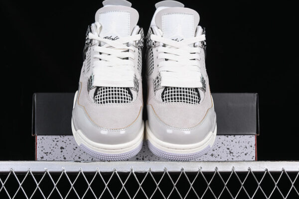 AIR JORDAN 4 RETRO FROZEN MOMENTS WHITE/GREY/SILVER - immagine 6