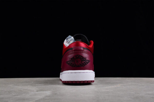 AIR JORDAN 1 LOW SE - immagine 5