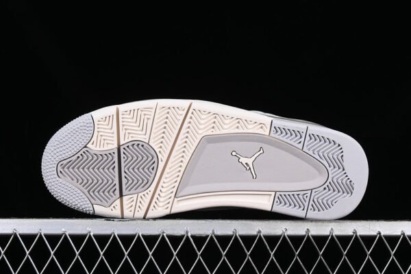 AIR JORDAN 4 RETRO FROZEN MOMENTS WHITE/GREY/SILVER - immagine 4