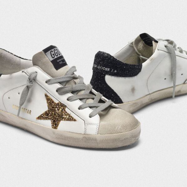 Golden Goose Super-Star con stella dorata e talloncino nero glitterato - immagine 2