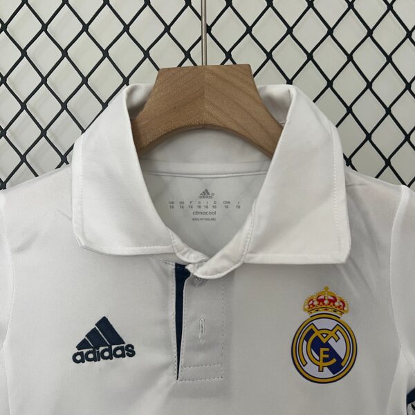 Kit Bambino - Real Madrid Vintage 16/17 - immagine 3