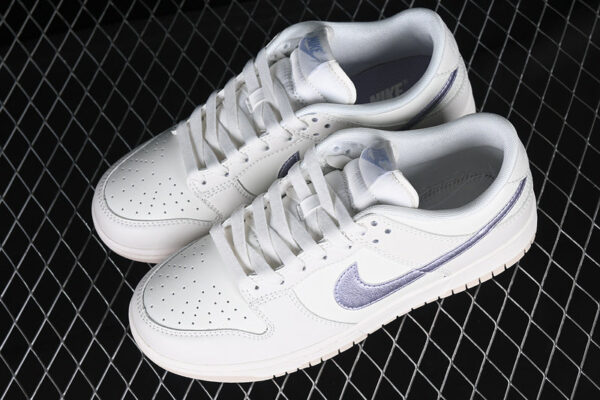 DUNK LOW SAIL/OXYGEN PURPLE/PHANTOM - immagine 3