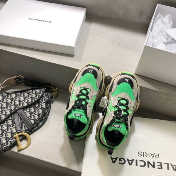 Balenciaga Triple S - immagine 5