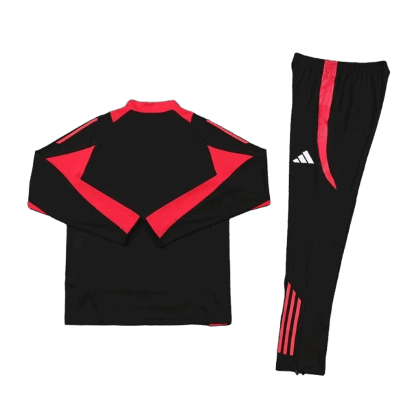 Tuta Bayern Monaco 24/25 - immagine 2