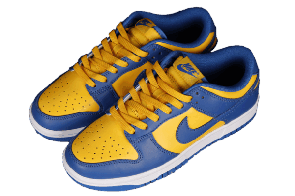 Nike SB Dunk Low