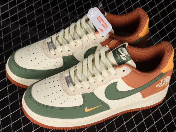 THENORTHFACE X AIR FORCE 1 LOW 07 - immagine 4
