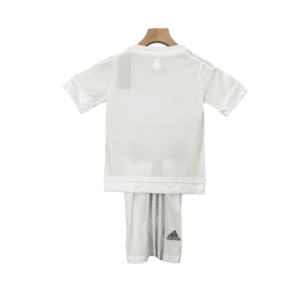 Kit Bambino - Real Madrid Vintage 15/16 - immagine 2