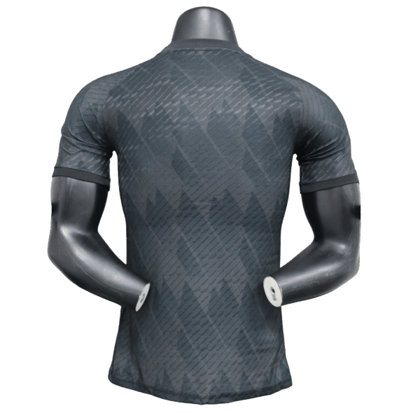 Real Madrid Special Edition - 24/25 Player Version - immagine 2