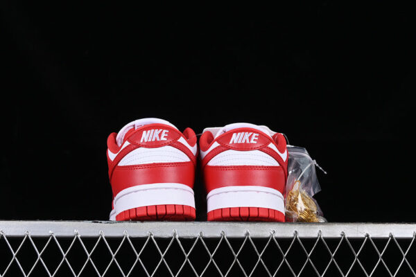 Nike Dunk low - University Red - immagine 3