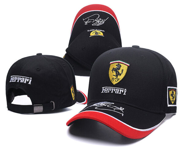 Cappellino Ferrari