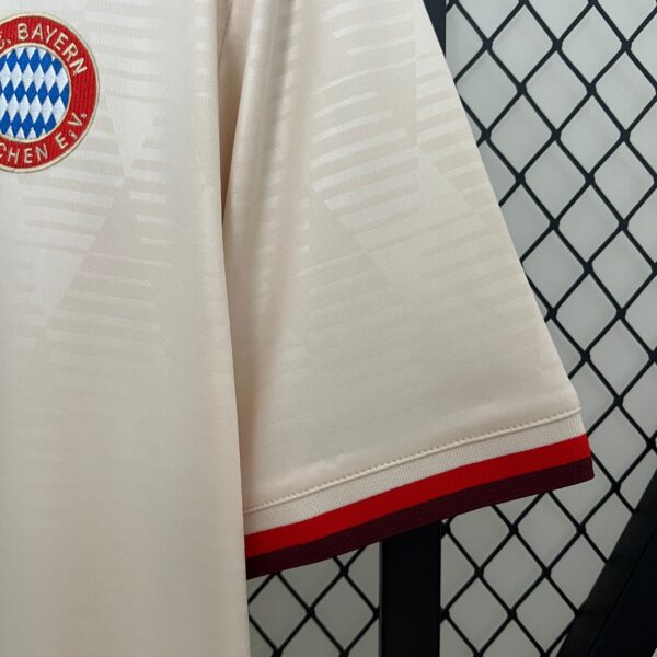 Maglia Bayern Monaco Terza - 24/25 - immagine 3
