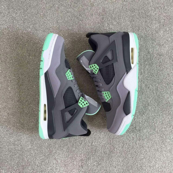 AIR JORDAN 4 - immagine 2