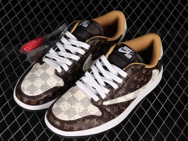 TRAVIS SCOTT X AIR JORDAN 1 LOW OG X L*V - immagine 3