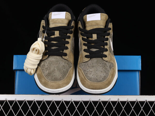 WTVUA X SB DUNK LOW - immagine 5