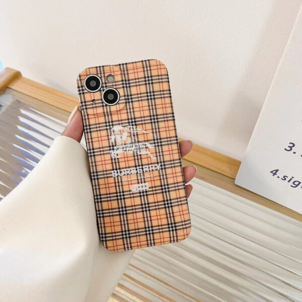 Burberry x Supreme IPhone Cover