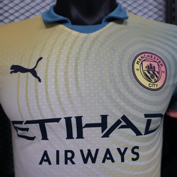 Manchester City Fourth - 24/25 Player Version - immagine 3