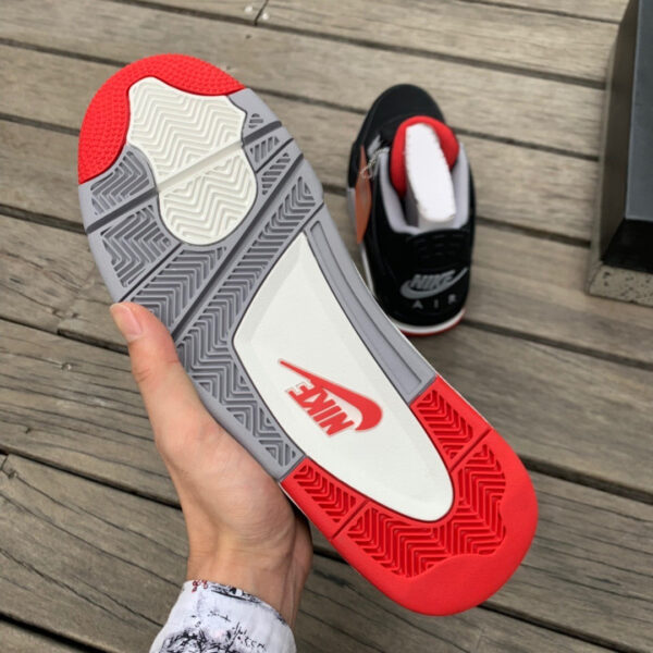 AIR JORDAN 4 RETRO "BRED 2019 RELEASE - immagine 2