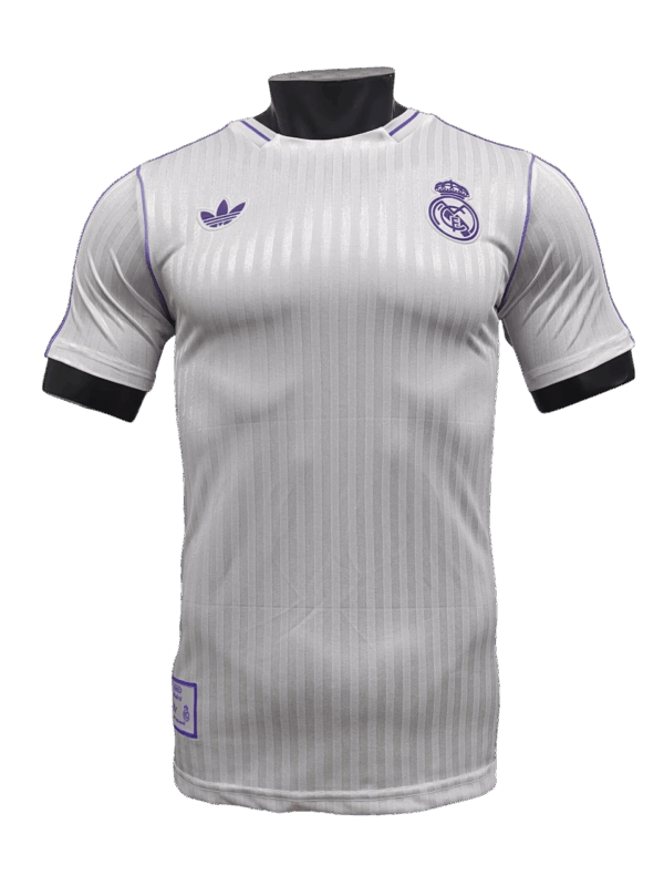 Real Madrid Special - 25/26 Player Version