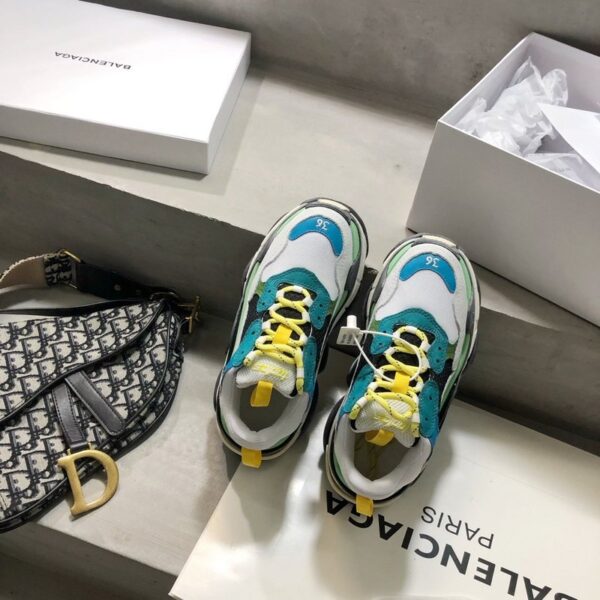 Balenciaga Triple S - immagine 5