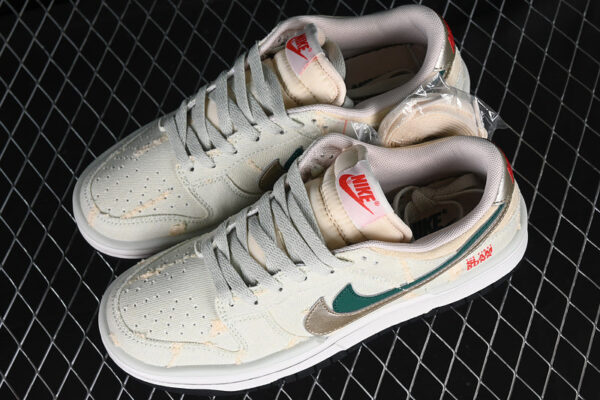 OTOMO KATSUHIRO X SB DUNK LOW BEIGE/GREEN - immagine 3